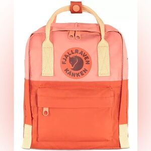 Fjällräven Women's Kanken Art  sling bag